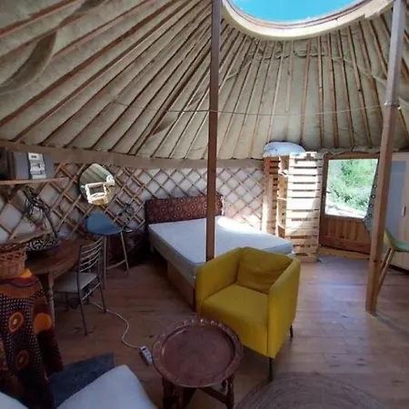 Yourte Prázdninový dům *